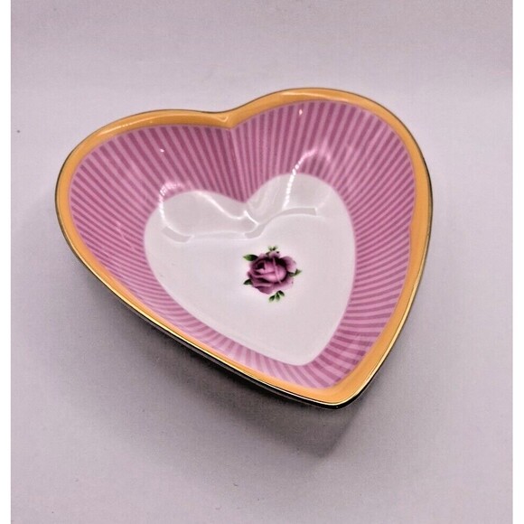 Royal Albert Sweet Stripe Candy Collection Heart Dish Used - Picture 2 of 16
